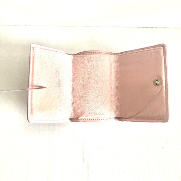 Balenciaga Blush Pink Leather Compact Wallet - Picture 4 of 10